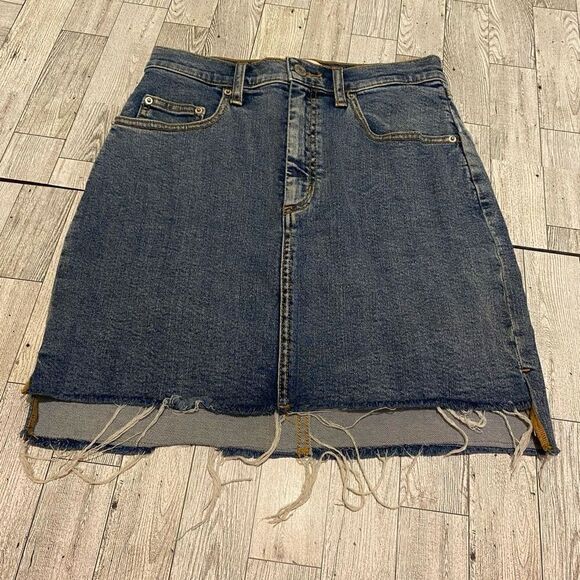 Wilfred Free Denim Cut Off Mini Skirt | 4 - Picture 4 of 7